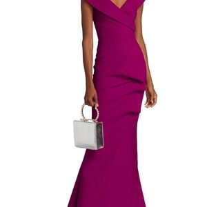 Current Season Chiara Boni La Petite Robe with V neck design dress.